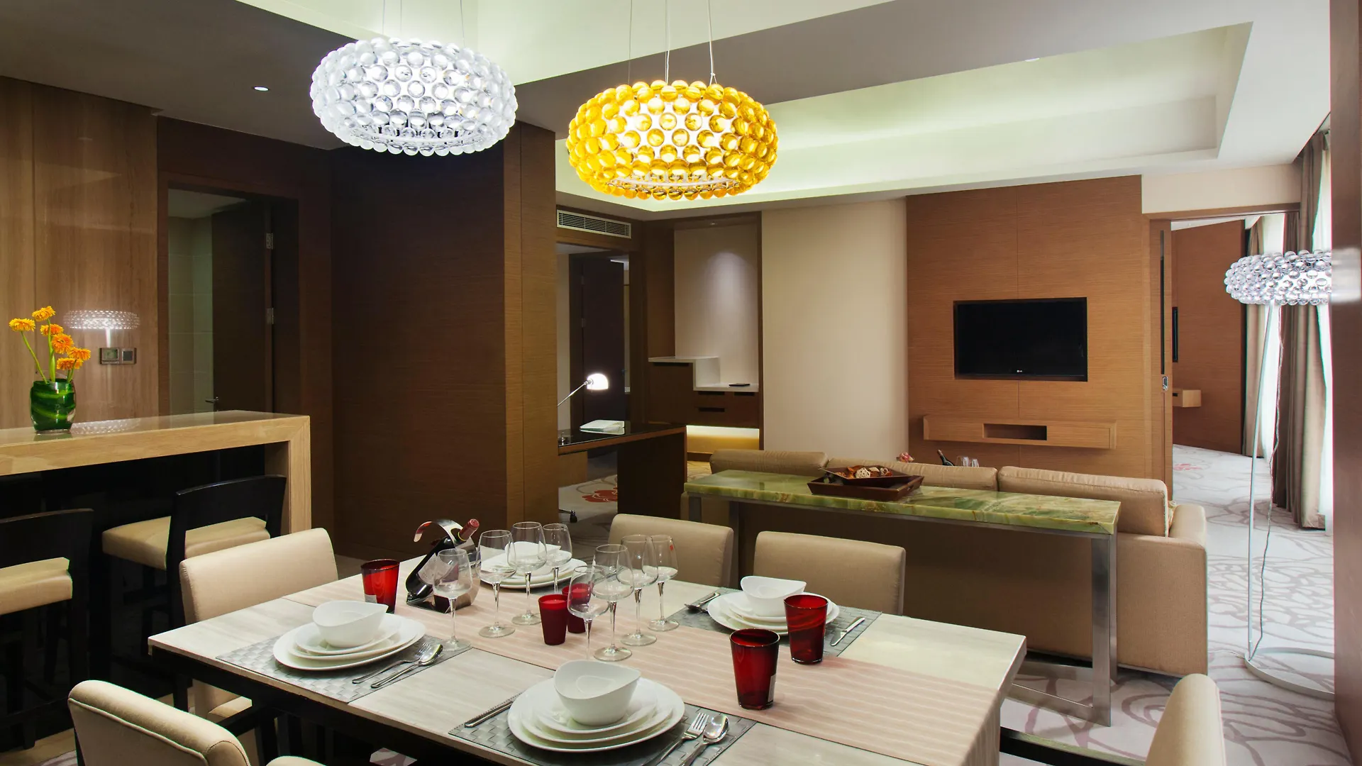 Holiday Inn Nanyang By Ihg מלון